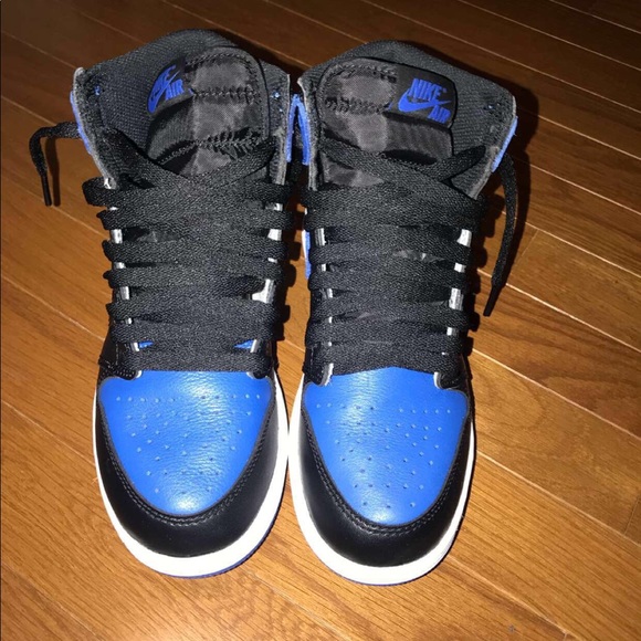 Trainers Jordan Air Jordan 1 Mid Game Royal-Black-White  Jordan 1